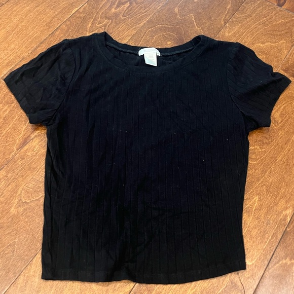 Black baby tee - Picture 1 of 2